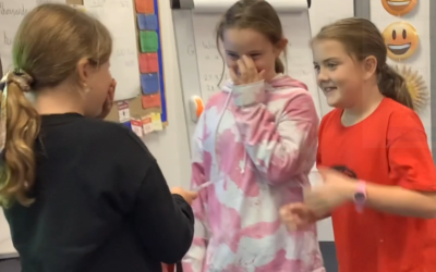 Drama Strikes in English…
